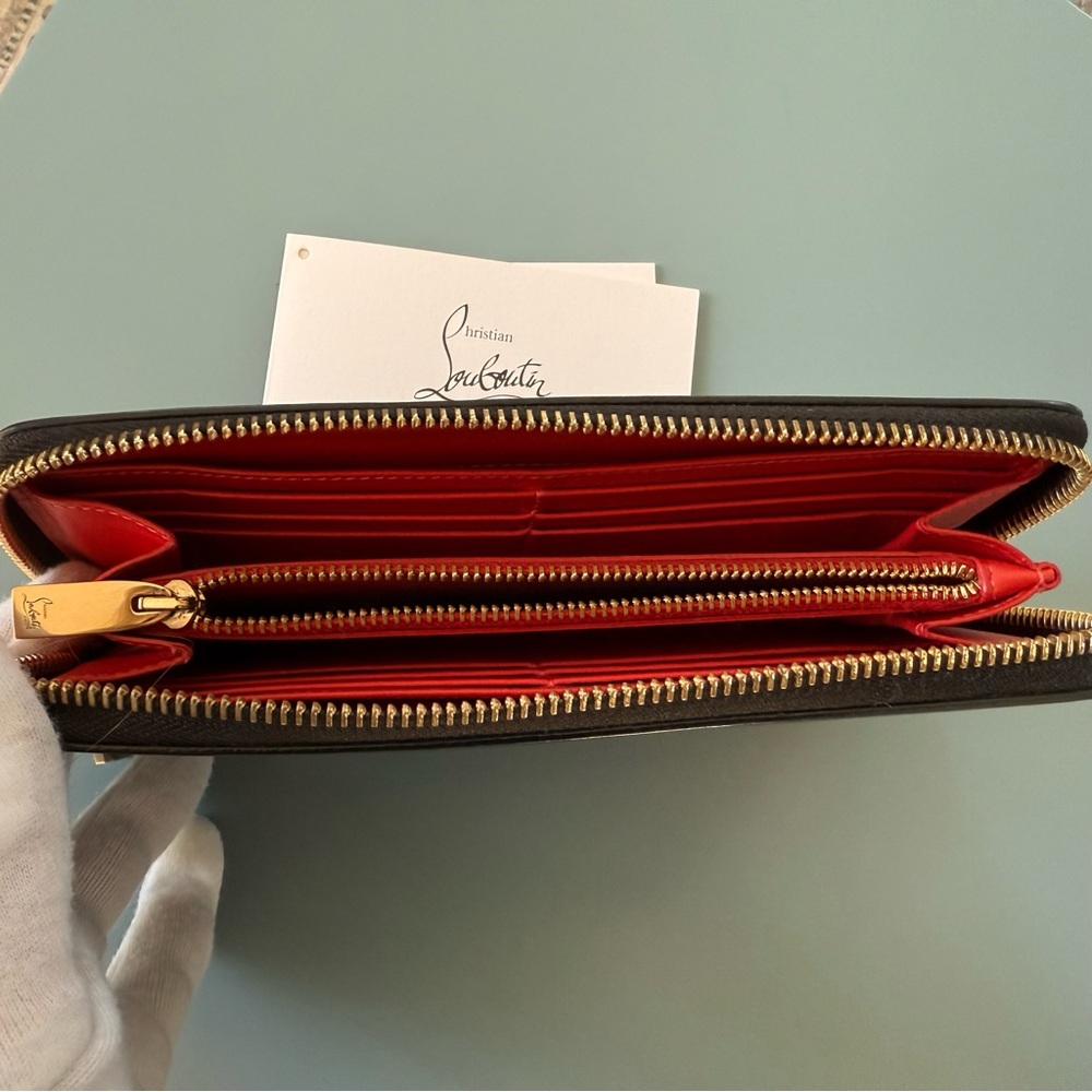 Christian Louboutin Panettone Wallet, Black With Gold Logo Embroidery, RARE - Picture 13 of 16